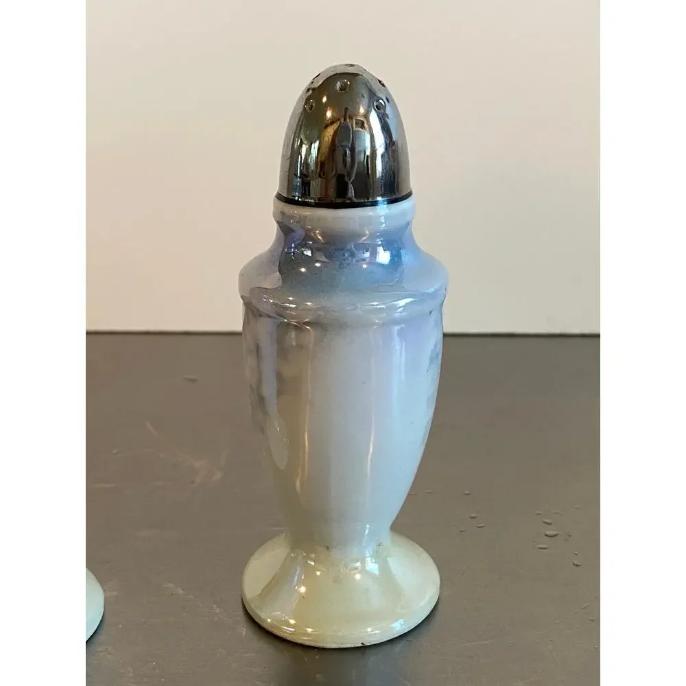 Vintage Goldcastle, Chikusa, Salt and pepper, made in Japan, pearlized